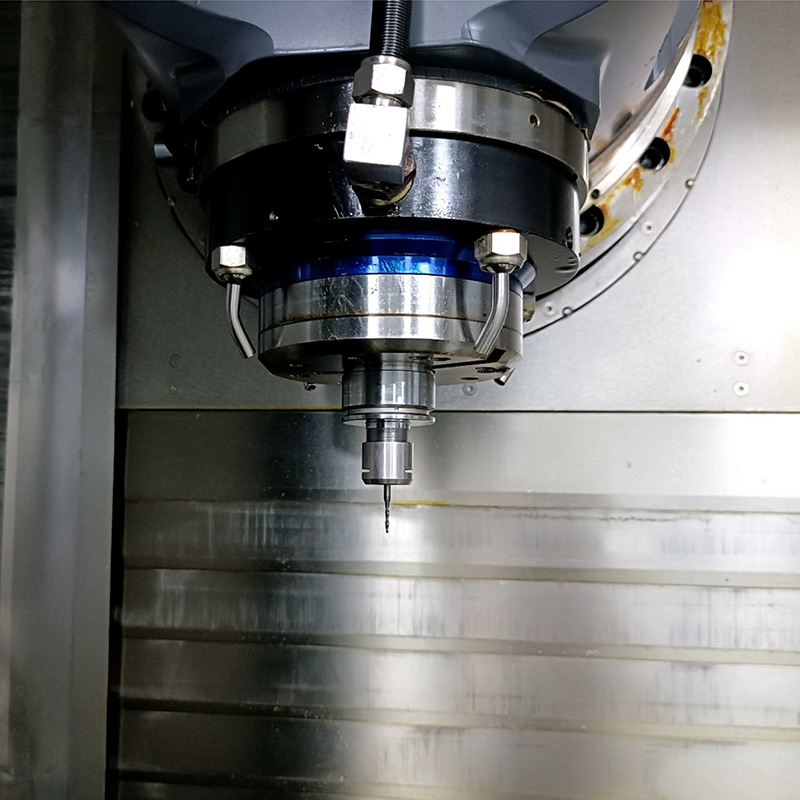 X700 7-Axis Wet Milling Machine